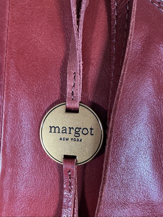 Leather Margot New York Brown Leather Backpack Purse Minimalist Convertible Bag main image 8